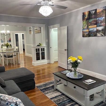 Boston Luxury Condo Style Rooms Екстер'єр фото