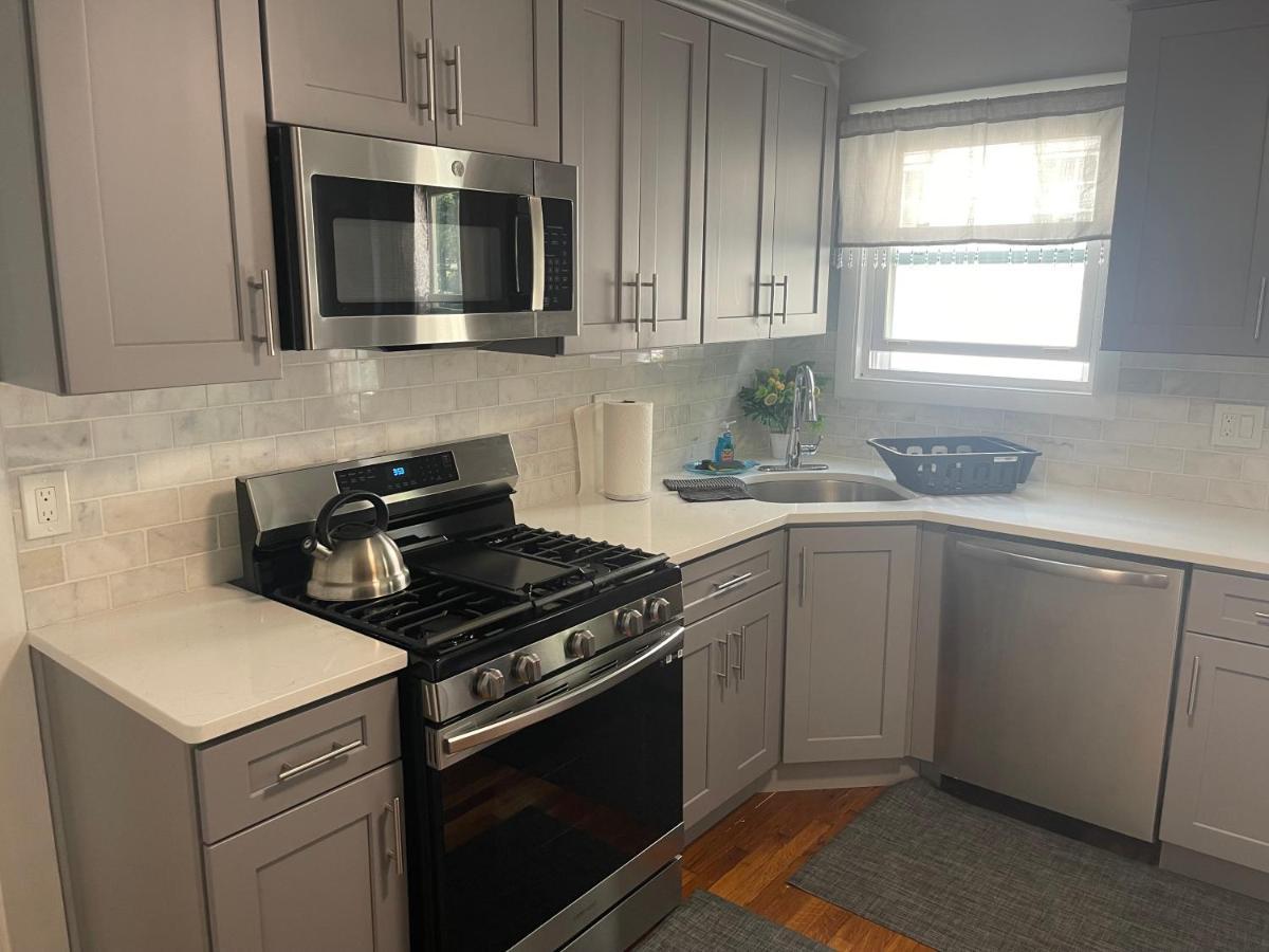 Boston Luxury Condo Style Rooms Екстер'єр фото